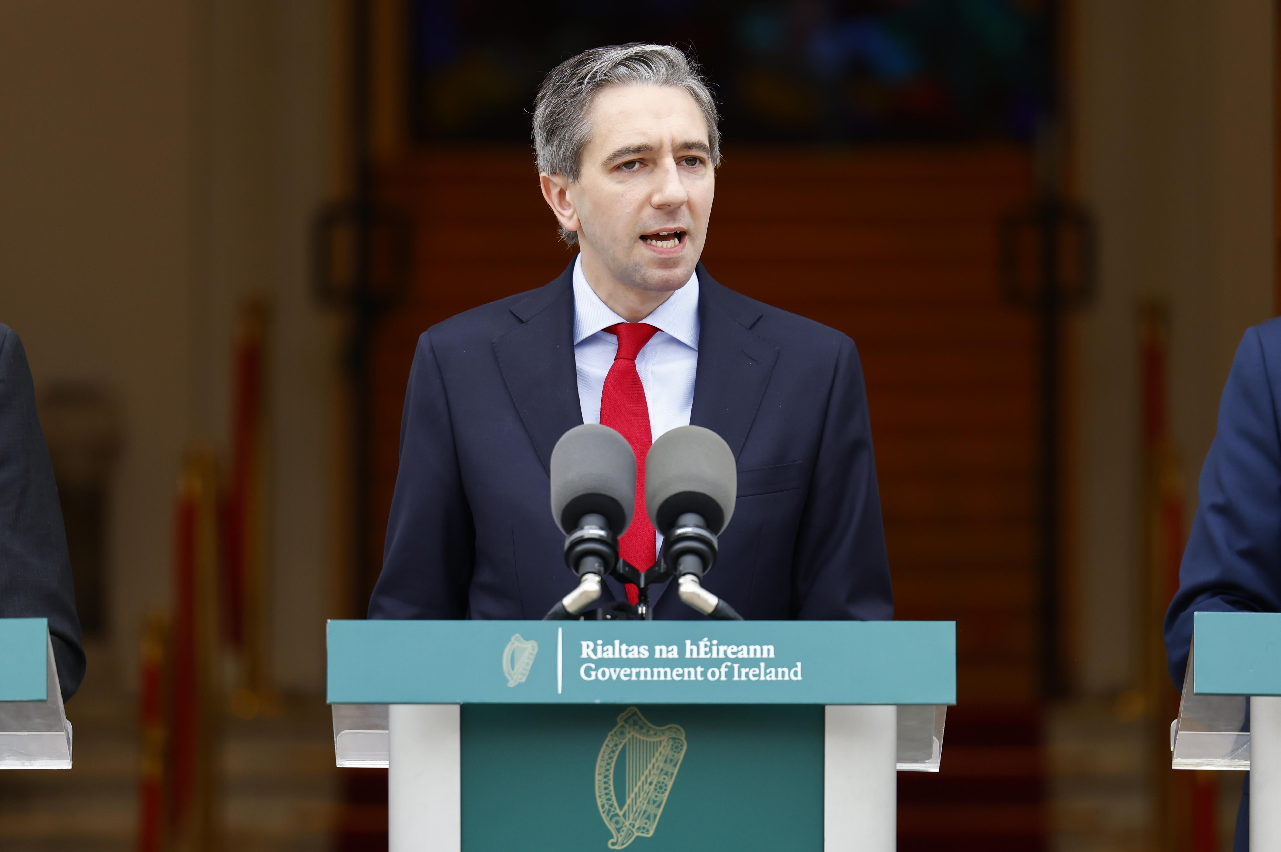 El primer ministro irlandés, Simon Harris