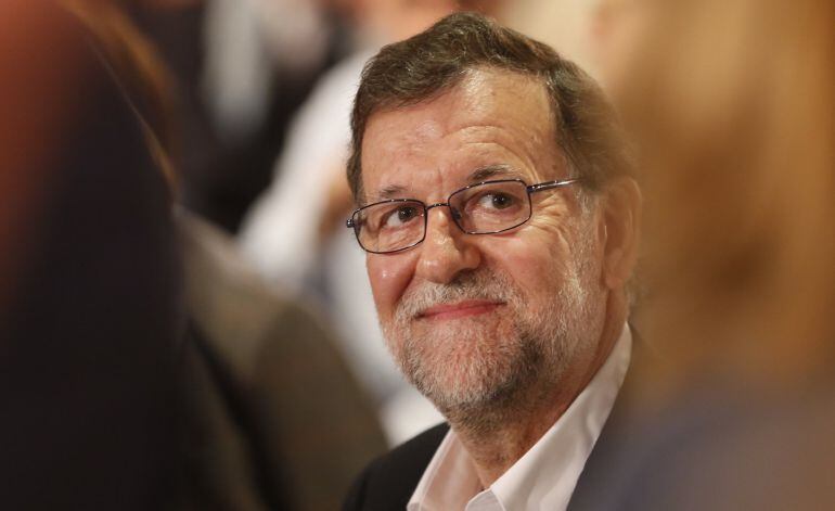 El presidente del Gobierno en funciones, Mariano Rajoy, en la clausura de la convención sobre el &quot;pacto por el fortalecimiento institucional&quot;. 