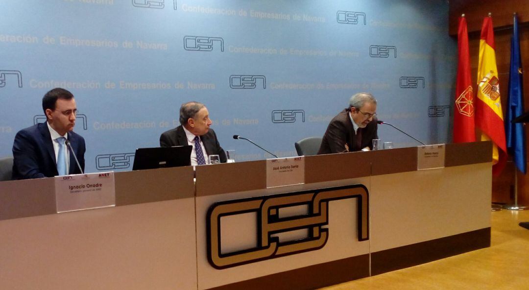 Ignacio Orradre (ANET), José Antonio Sarriá (CEN) y Toni Monzó (TRADISNA) 