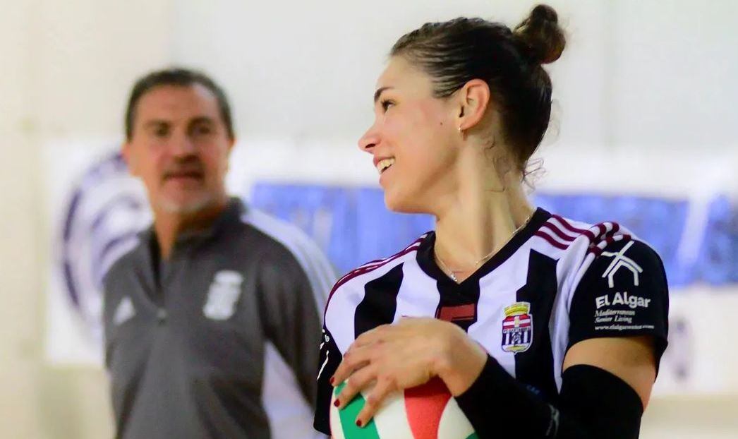 Alba García, nueva jugadora del HolaCV-Benidorm