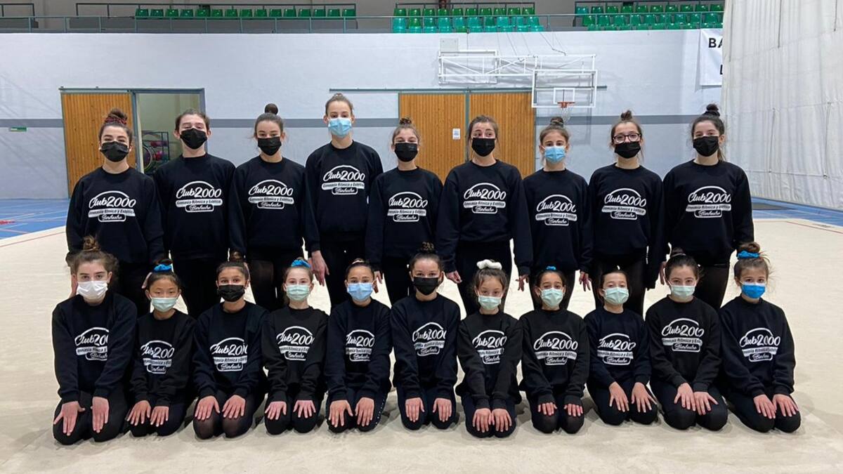 El Club 2000 de Barbastro y el Club 90 de Huesca abren la temporada en Sagunto