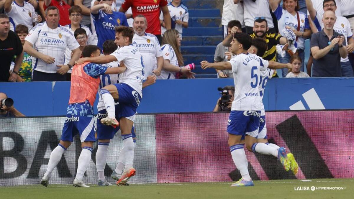 El Real Zaragoza amarra la permanencia en la despedida de La Romareda