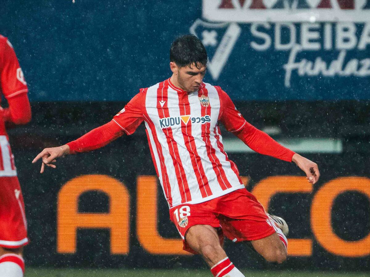 La racha del Almería es un caos: 19 puntos, a la basura