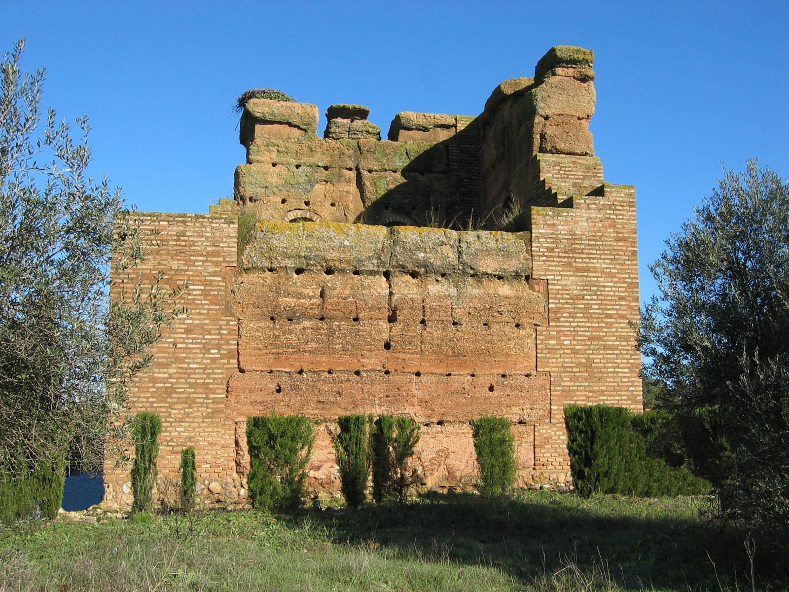 Torre de San Bartolomé de las Torres/ ruralty.fr