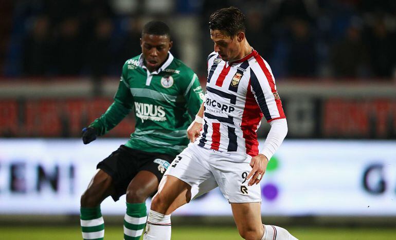 Fran Sol durante un partido con el Willem II 