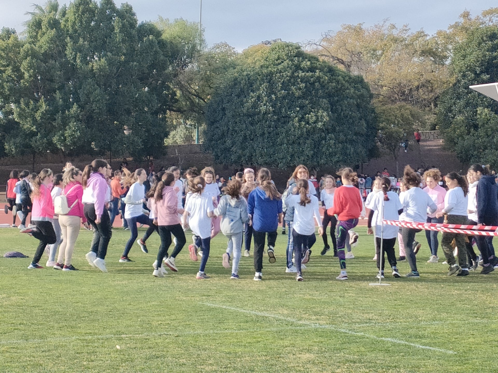 Un total de 10.475 escolares lorquinos de Educación Primaria y Secundaria han participado en el programa ‘Deporte en edad escolar’ en Lorca.