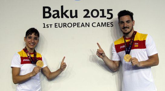 Sandra Sánchez con Damián Quintero.