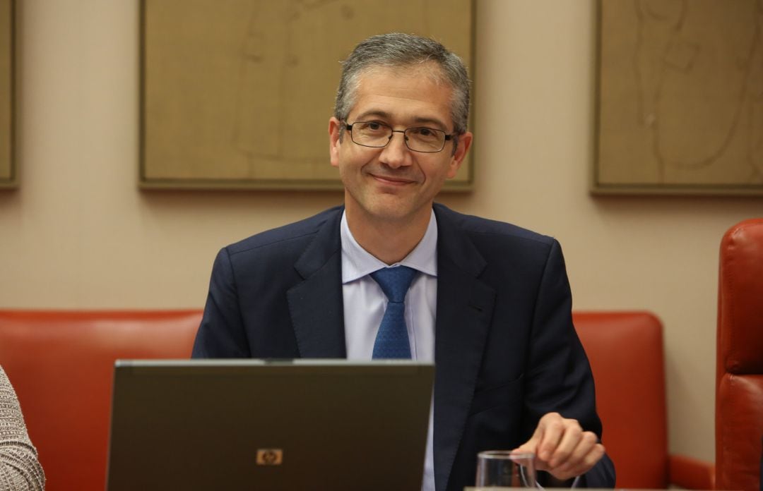 El gobernador del Banco de España, Pablo Hernández de Cos, en una comparecencia en el Congreso de los Diputados.