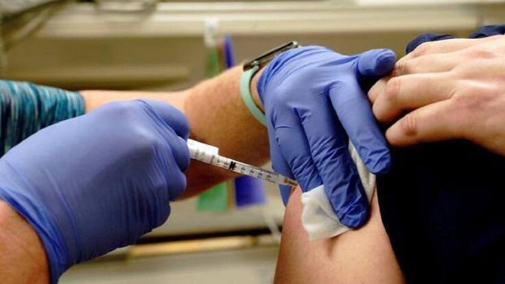 Hoy por Hoy Córdoba. Entrevista con el doctor Moreno sobre el Plan de Vacunación Masiva