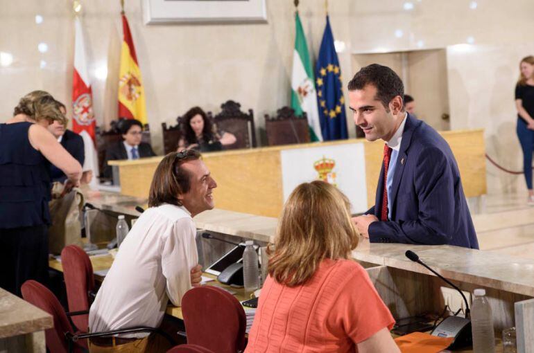 Correos se hará cargo de los recibos municipales.