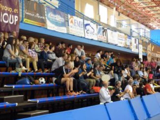 Buen ambiente en el pabellón