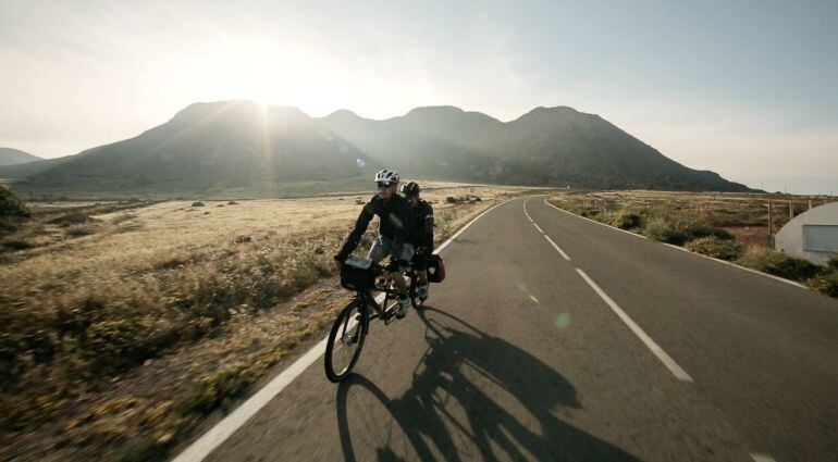Juanma y Sergio Aznárez durante una de sus aventuras 