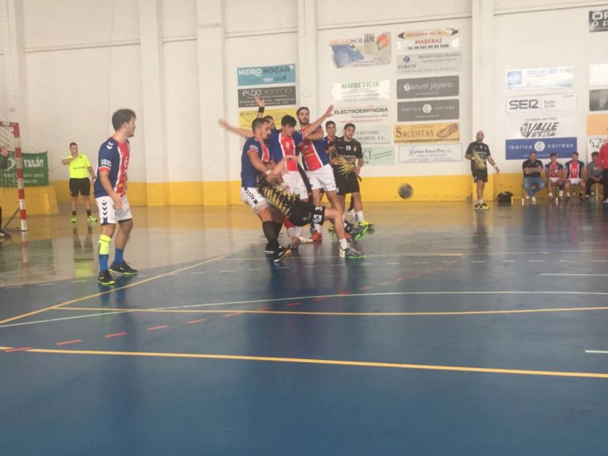 Elda C.E.E. y Agustinos Alicante empatan a todo (23-23)