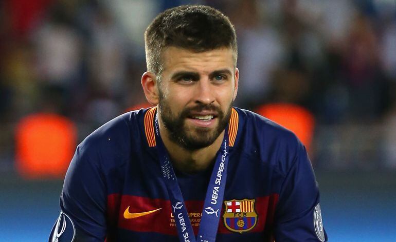 Piqué, después de conseguir la Supercopa de Europa ante el Sevilla