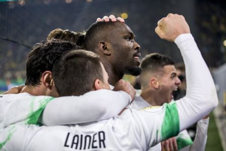 Los jugadores del Gladbach celebrando la victoria