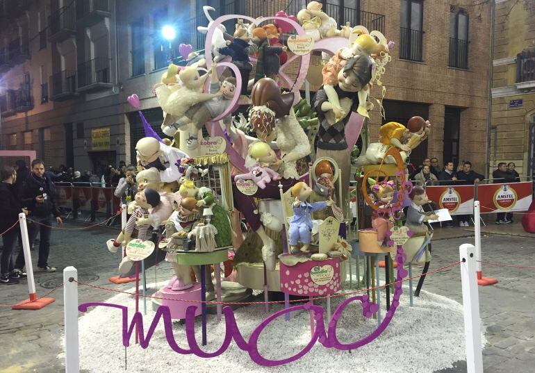 La falla infantil de Na Jordana del artista Joan Blanch consigue el primer premio de sección especial en las Fallas 2016