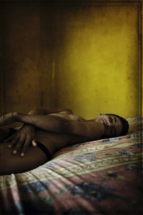 Segundo Premio en la categoría de retratos. <i>Forced Identity: Transsexual sex workers, Hondura</i> (Pep Bonet)