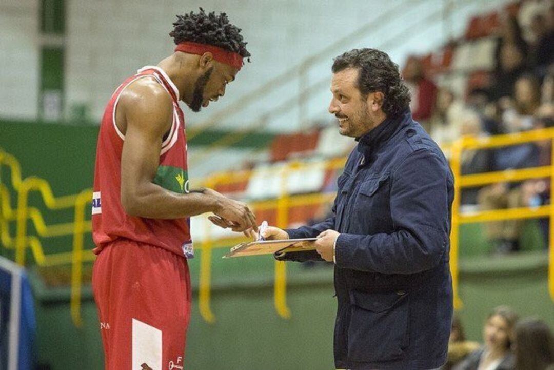 Manuel Jiménez, entrenador del CB Villarrobledo