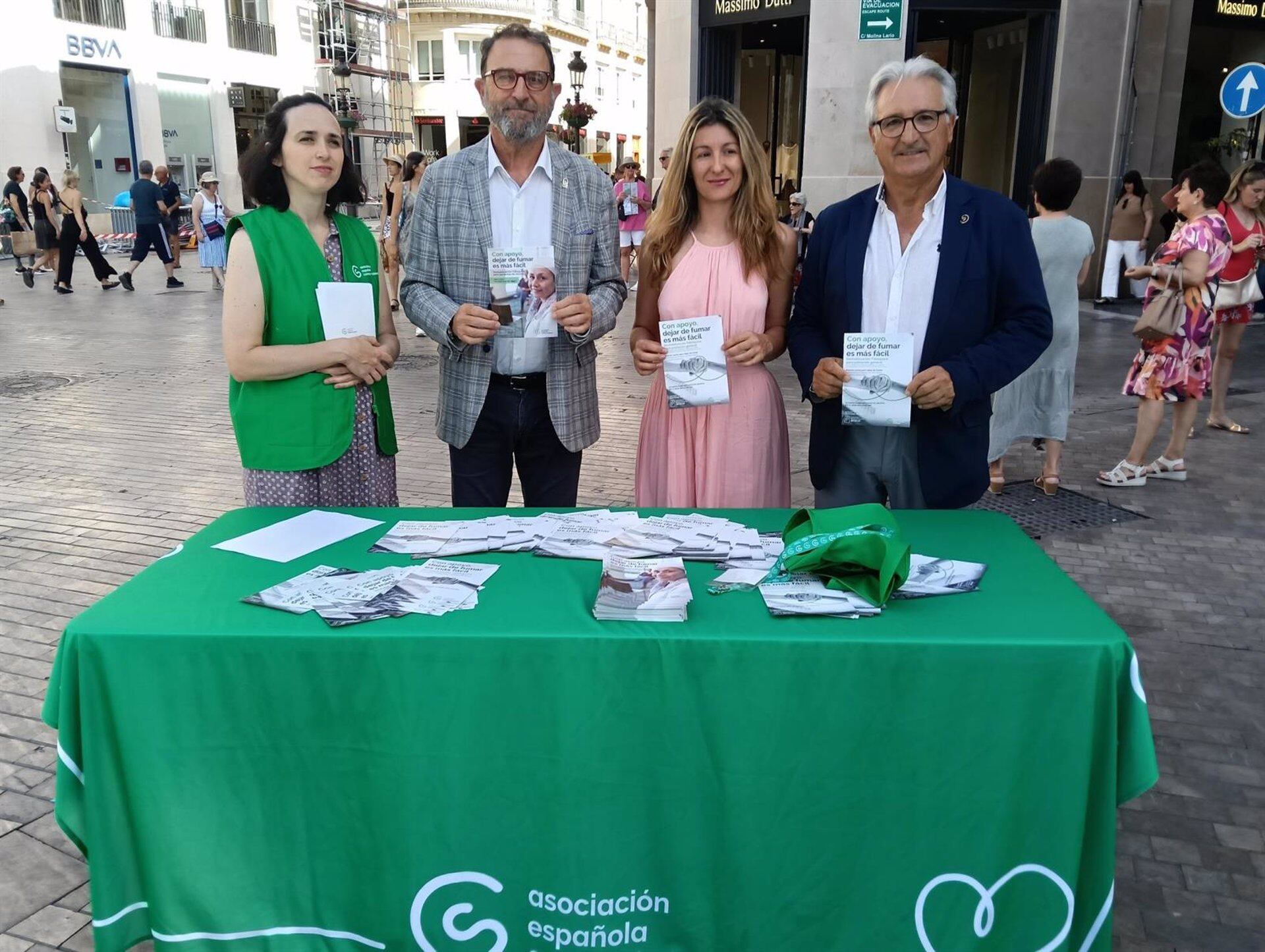 Del 30 de mayo al 4 de junio, se instalarán mesas informativas en hospitales, centros de salud y puntos clave de los distintos municipios de la provincia, donde se ofrecerá asesoramiento personalizado y recursos para dejar de fumar. Además, se celebrarán marchas y caminatas saludables para visibilizar la importancia de una vida libre de tabaco.