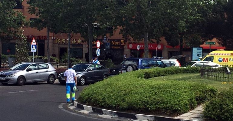 Un hombre se atrinchera en un restaurante chino de Alcobendas