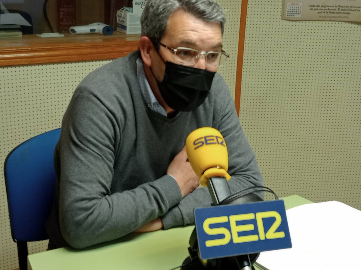 Xàtiva estudia cómo ampliar el servicio de bus urbano hasta los centros comerciales