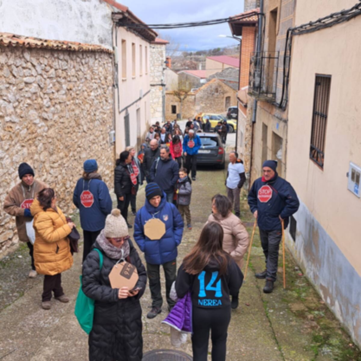 Denuncian irregularidades en la ampliación de la granja porcina de Valdezate