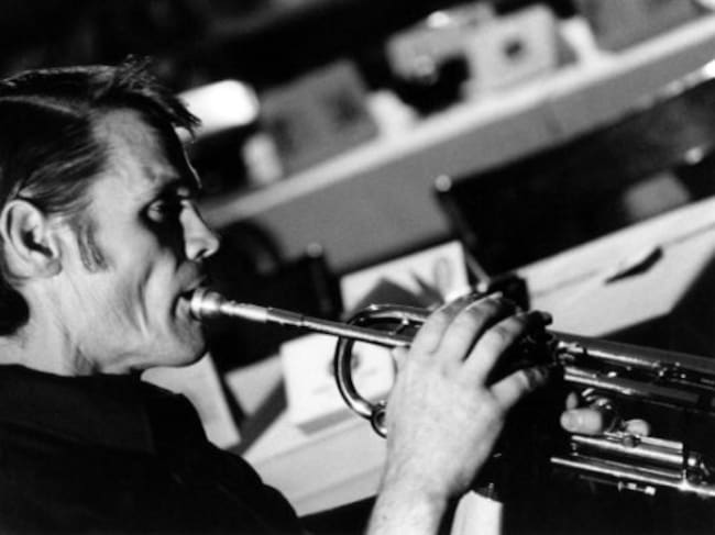 Chet Baker en una grabación en 1974