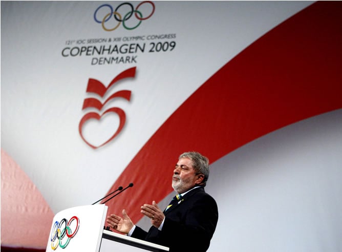 El presidente de Brasil, Luis Ignacio Lula da Silva, durante la presentación de la candidatura de Rio de Janeiro 2016 en la sesión del COI en el Bella Center de Copenhague