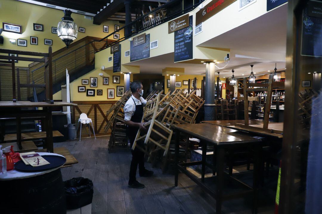 Interior de un bar en Cantabria.