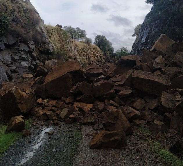 Corte de un punto de la Vía Verde de la Jara a causa del desprendimiento