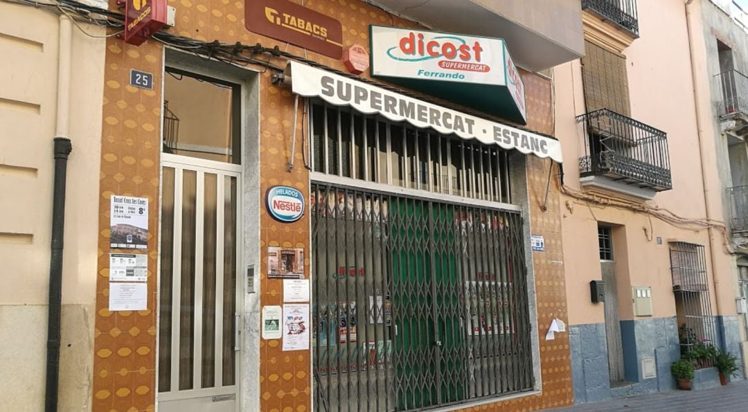 El Supermercado Ferrando se encuentra en Les Coves de Vinromà (Castellón)