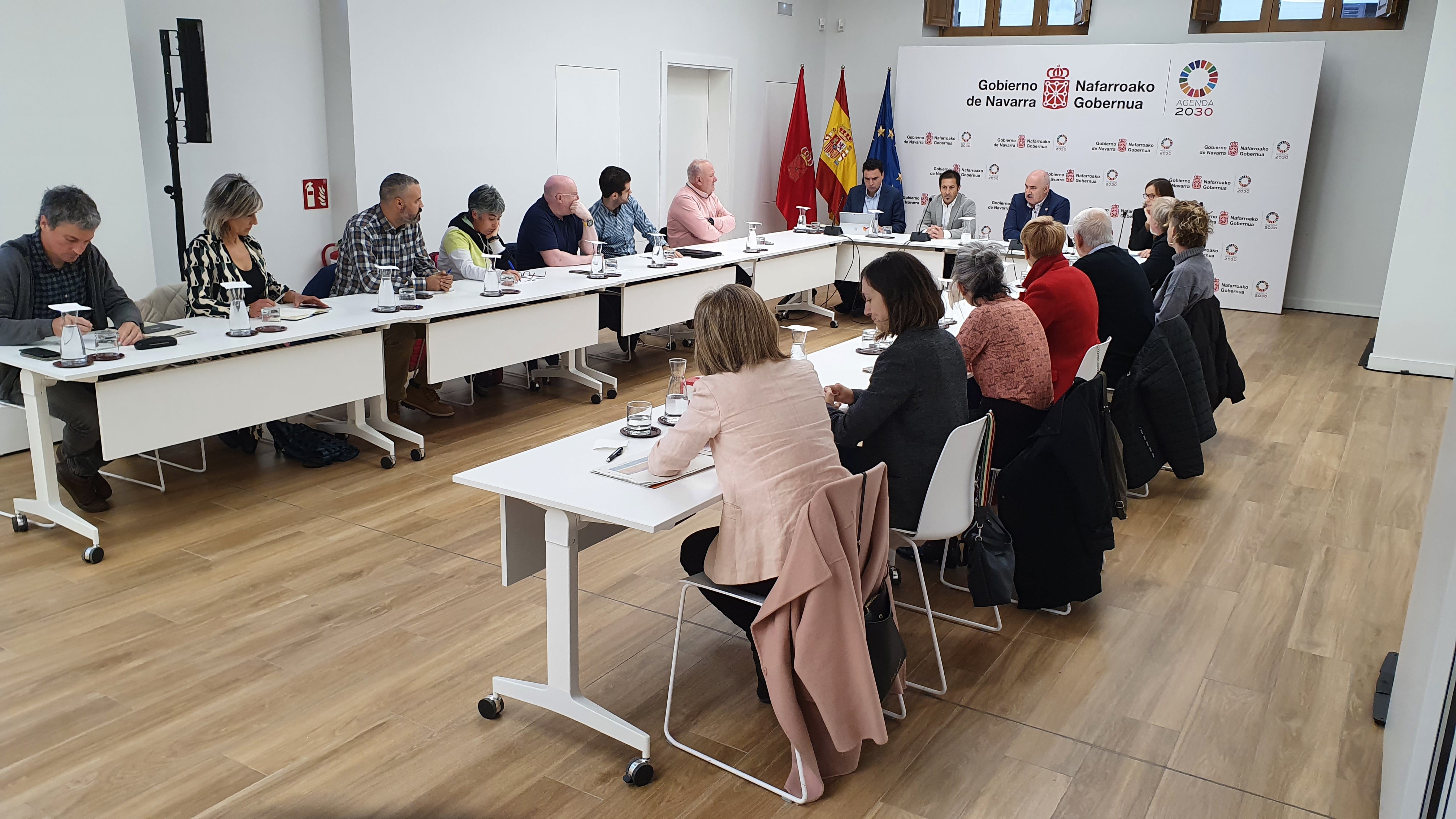 Firma del convenio entre Gobierno de Navarra y 14 municipios