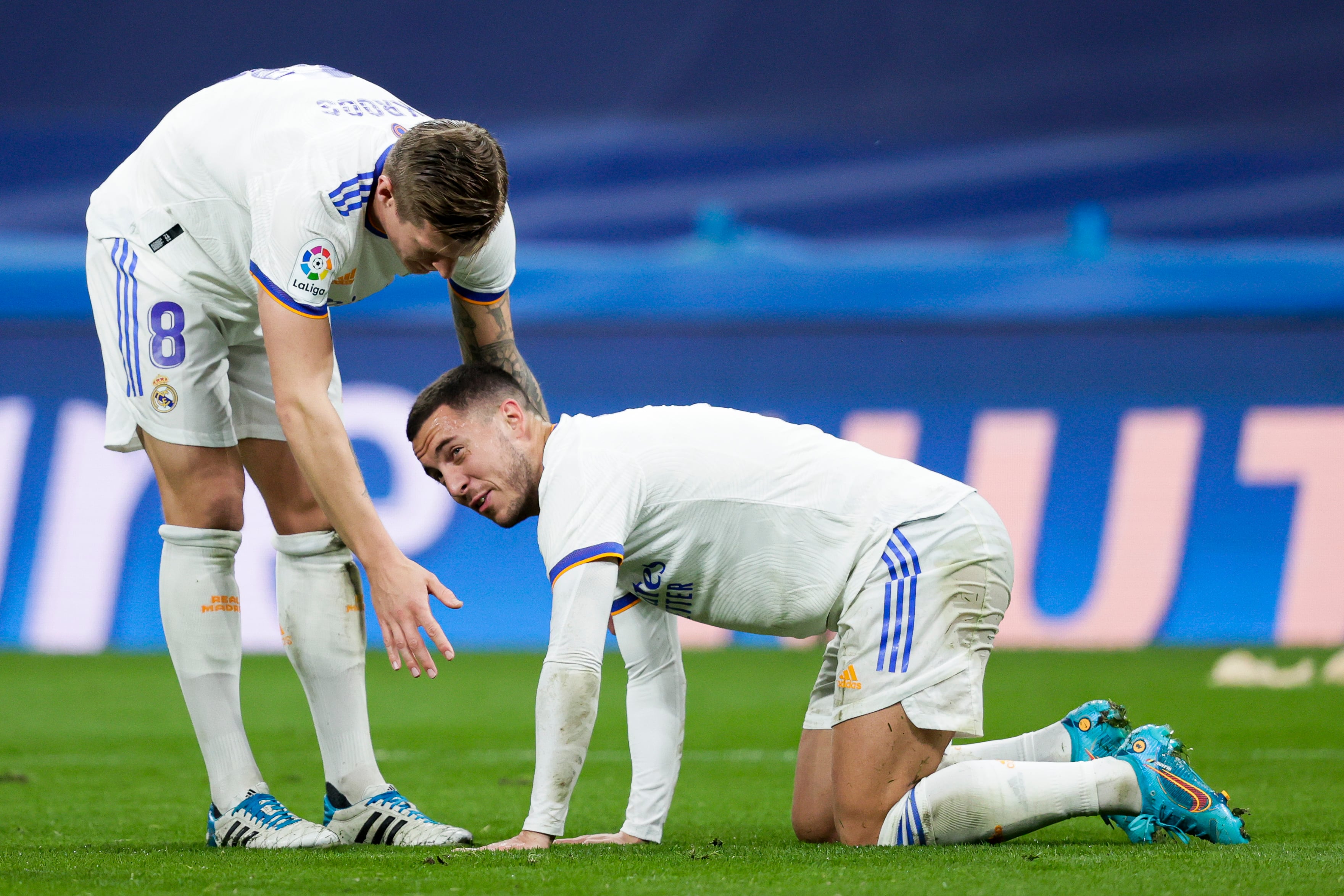 Toni Kroos y Eden Hazard, durante un partido del Real Madrid esta temporada