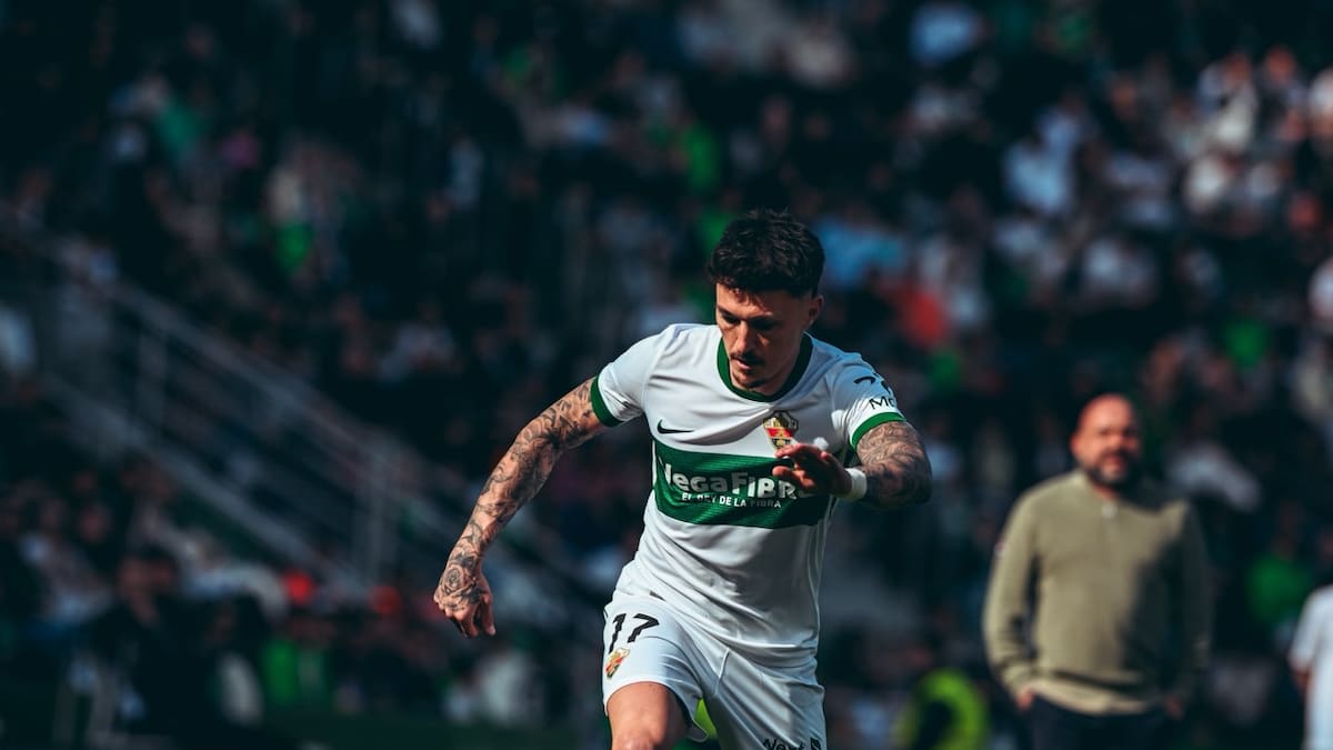 El Elche CF se olvida de ganar: empate con sabor a crisis ante el Espanyol (2-2)