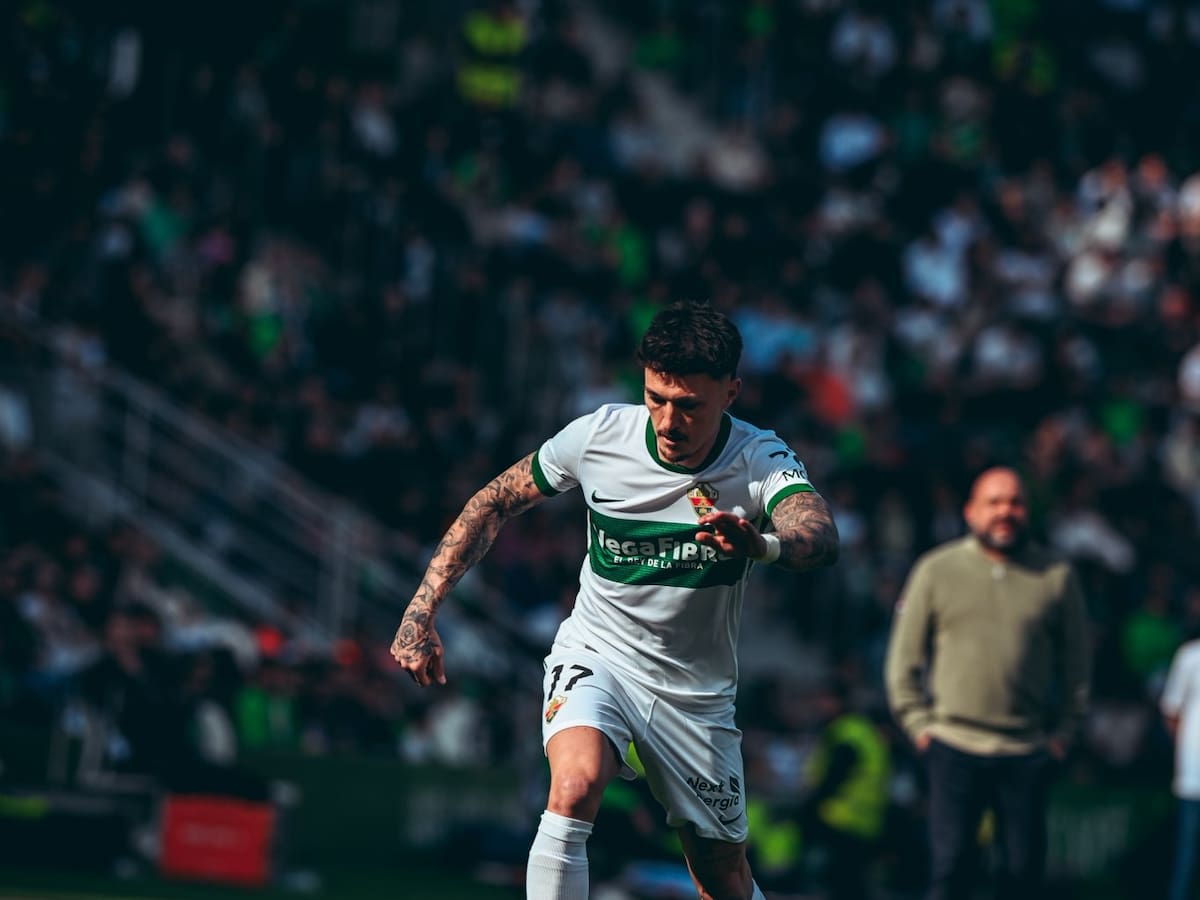 El Elche CF se olvida de ganar: empate con sabor a crisis ante el Espanyol (2-2)