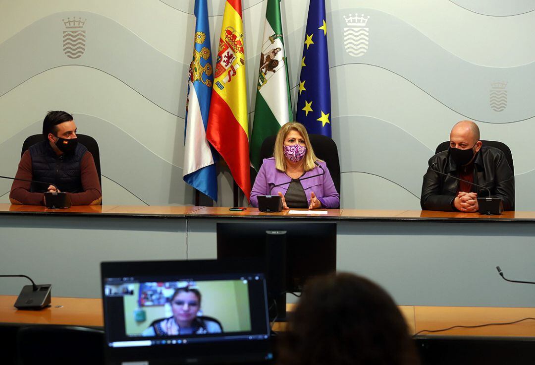 La alcaldesa Mamen Sánchez en rueda de prensa este miércoles en el Ayuntamiento de Jerez