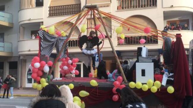 Una de las carrozas de Santa Eulària