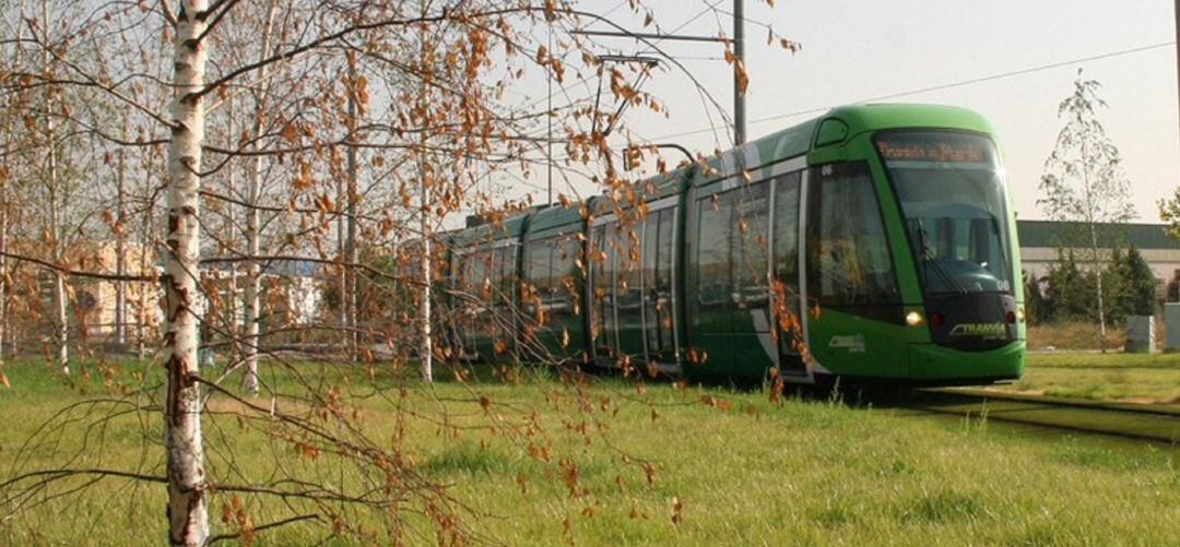 El alcalde de Parla teme que la situación económica del tranvía haga que se cierre el servicio