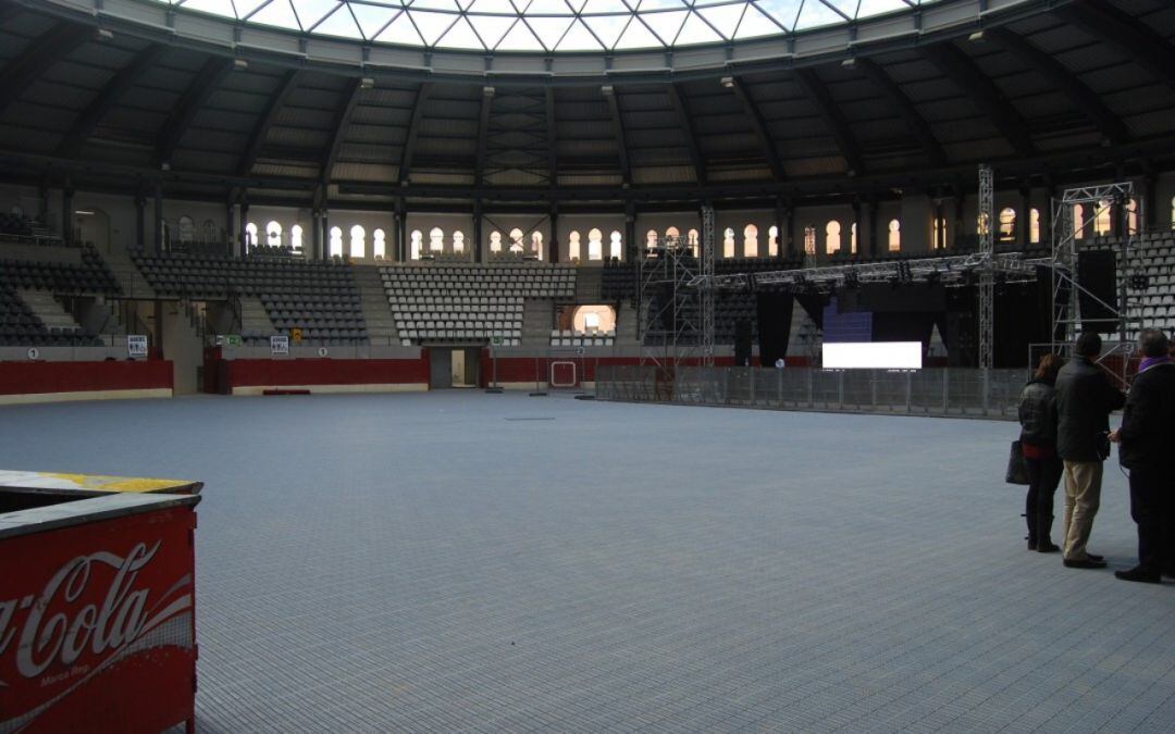 interior de la plaza de toros de Villena