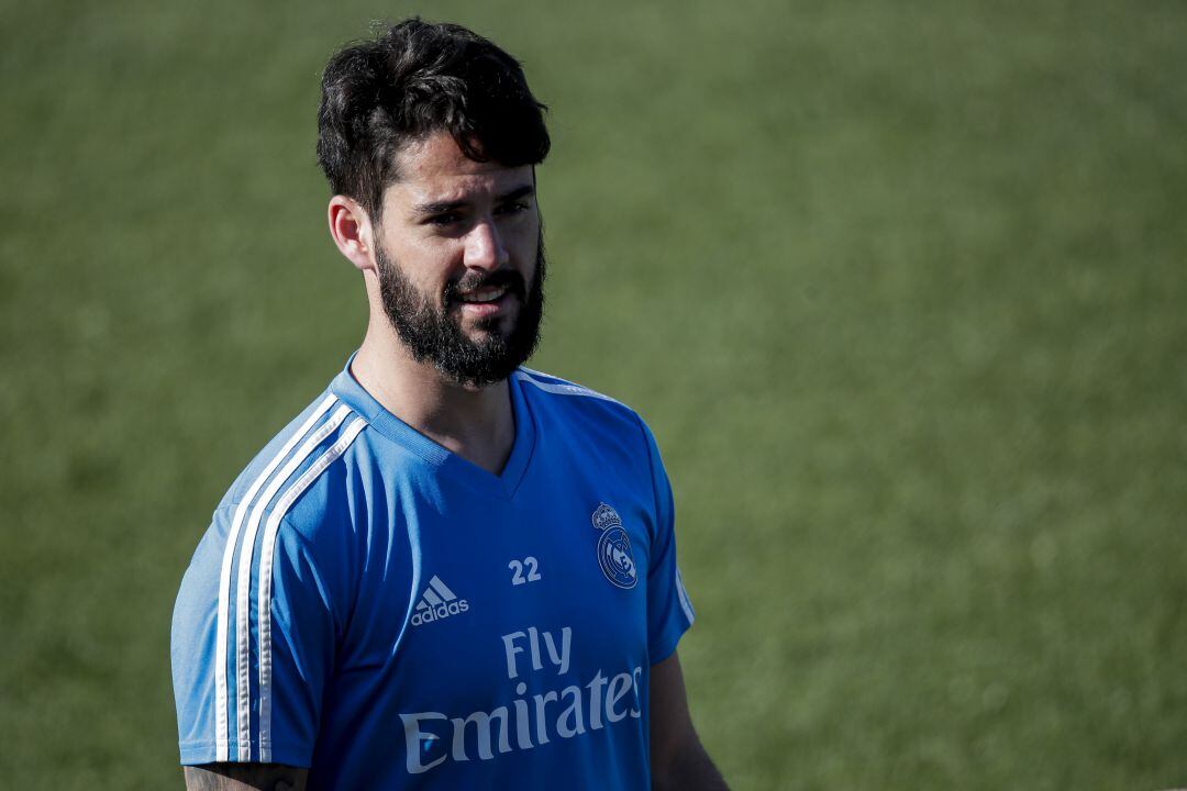 Isco, durante los entrenamientos en Valdebebas