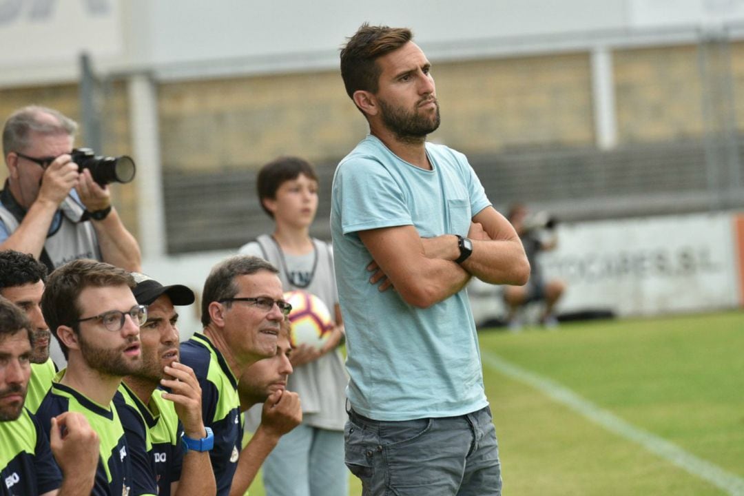 Juan Domiínguez dirigió al Real Unión hasta el mes de abril