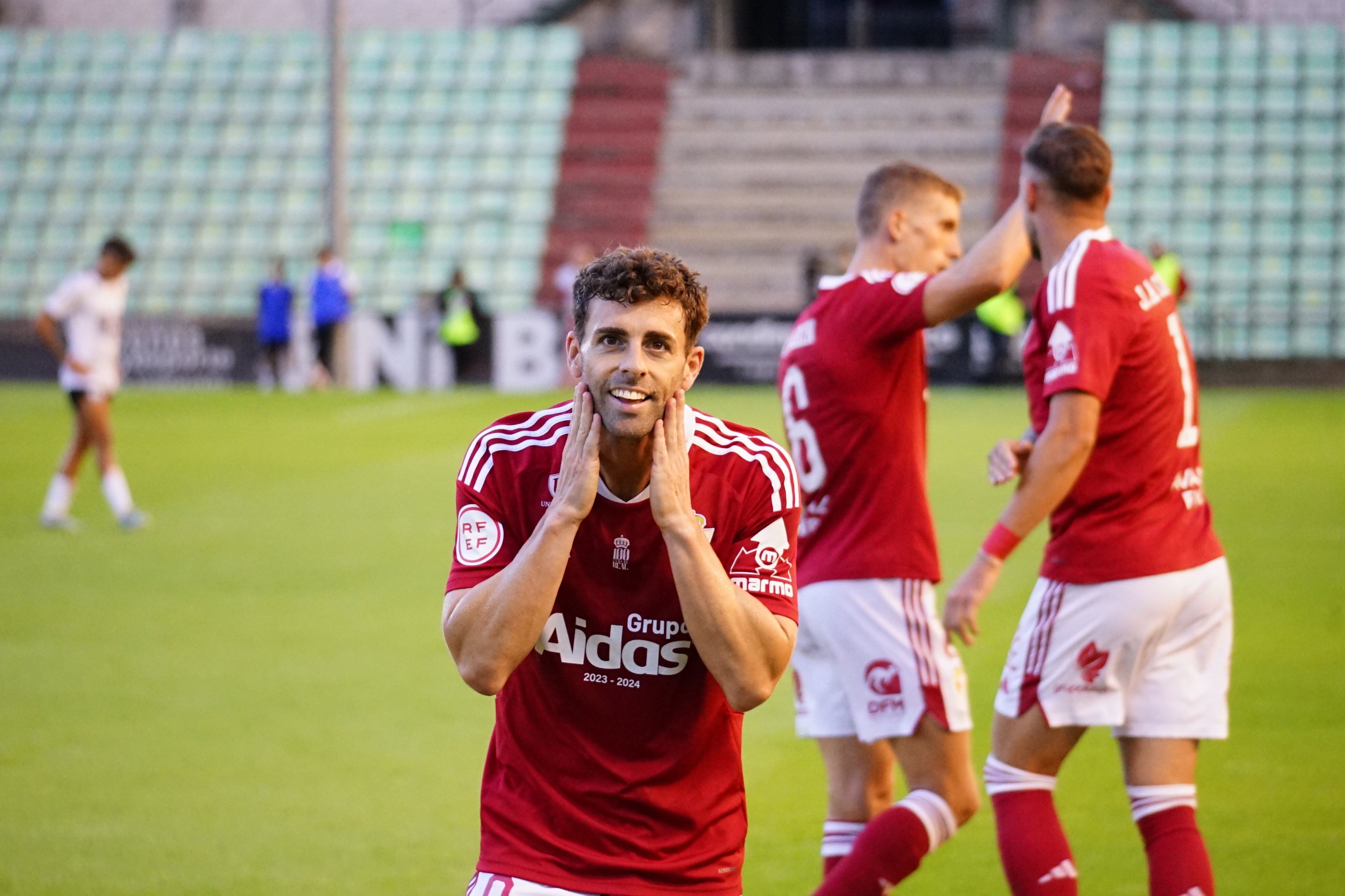 Rodri Ríos celebra el gol de la victoria ante el Mérida