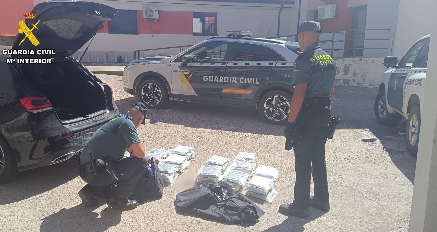 Droga incautada en Navacarros
