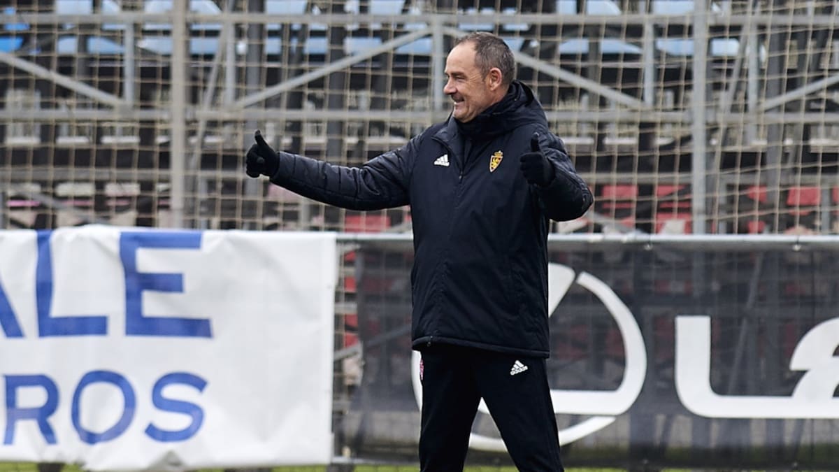 Víctor Fernández cumplirá su cuarta etapa en el Real Zaragoza con el único objetivo de ascenderlo a primera