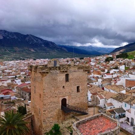 Torre Sur del Castillo de Jódar, que acoge el Centro de Interpretación y Recepción de Visitantes del PN de Sierra Mágina