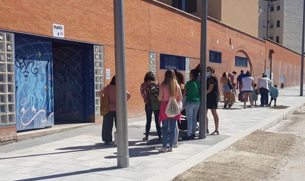 Primer día de clase en el centro Tomás Bretón de Madrid