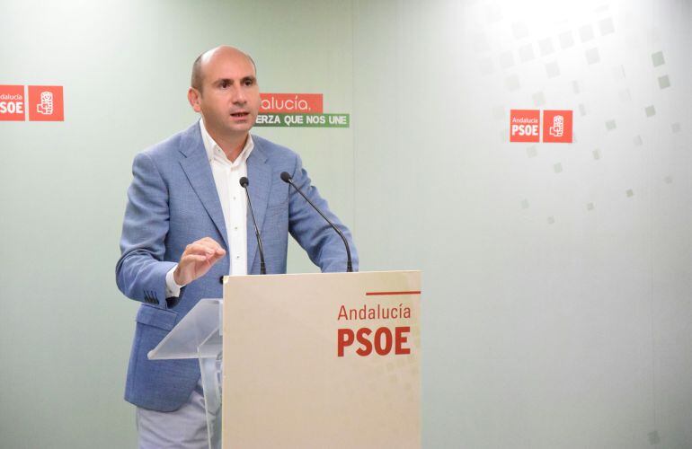 Francisco Conejo, durante una rueda de prensa