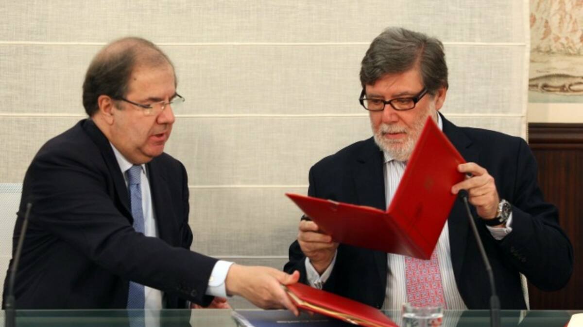 Los empresarios piden la "devolución" al Estado de las competencias en Sanidad y Educación