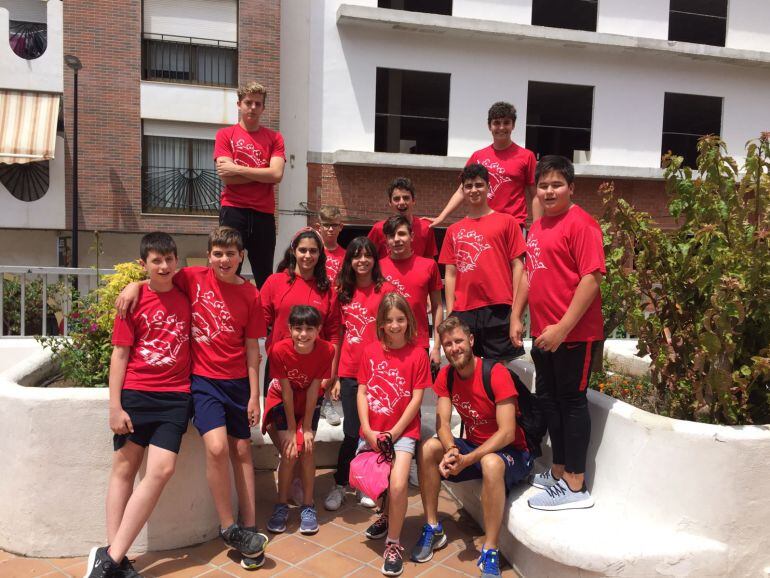 Nadadores alevines del Centro Excursionista Eldense en Calpe