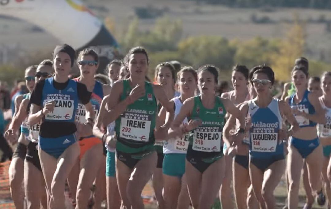 Imagen de la carrera senior femenina de la pasada edición en el circuito burgalés, con Celia Antón a la derecha de la imagen.